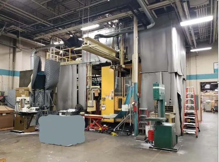Used 1998 GRAHAM  ENGINEERING CO. 40SP4884 Blow Molding Machines Florida US | ESCOBAR TRADING, INC. #202830