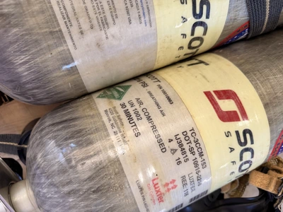 Used PALLET OF SCOTT AIR PAKS AND HARNESSES _UNKNOWN_ Respirators / Ventilators Michigan US | Miedema Asset Management Group #1395962