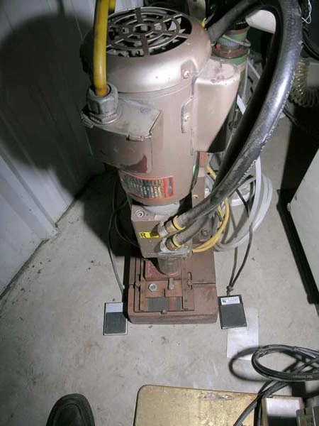 Used VSI AUTOMATION TM5M Riveters | D & D Industries #438686