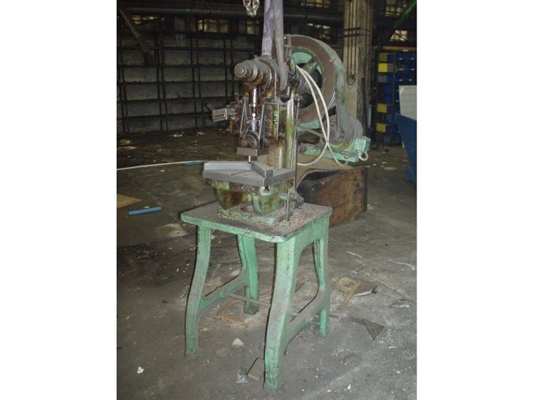 Used DL 5 TON Gap Frame (OBS) Presses | Apt International N.V #364956