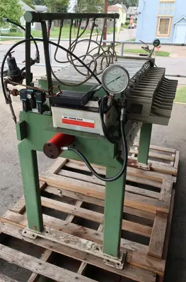 USED AVERY FILTER CO. 470LS/12/32