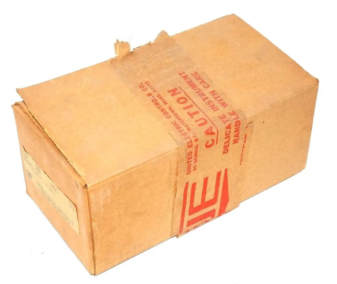 NEW UNITED ELECTRIC CONTROLS E105-2BSB-9020 TEMPERATURE CONTROLLER E1052BSB9020