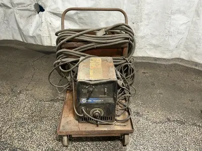 Used MILLER THUNDERBOLT XL Welding Machinery (Other) Ohio US | HGR 24 #1344071