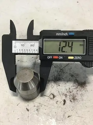 USED VICKERS 25-D10-30