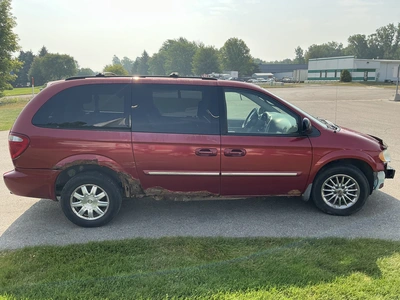 Used 2006 CHRYSLER TOWN & COUNTRY Vans Michigan US | Miedema Asset Management Group #1316066