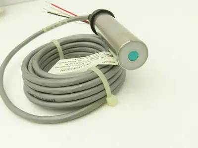 Red Lion PSAC0000 Proximity Sensor Lot of 3