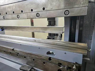 Used CINCINNATI 230 AF Press Brakes Ohio US | G-2000, Inc. #1077140