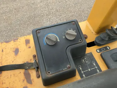 Used 2004 CATERPILLAR D5G XL Crawler Dozers Michigan US | Miedema Asset Management Group #1320483