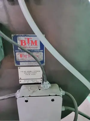 USED BTM TOG-L-LOC CLINCHING MACHINE 47559