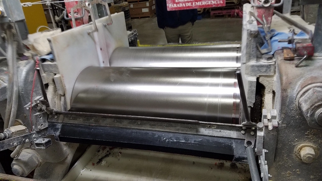 Bolling 36" Silicone Mill