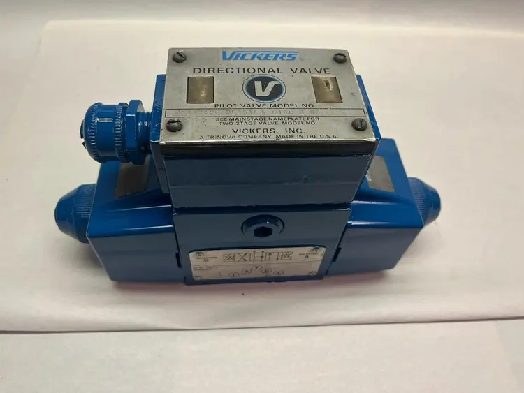 Used VICKERS 02-119590 Pump & Valve Parts | Surplus Asset Holdings #1218150