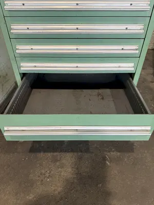 13 DRAWER STANLEY VIDMAR CABINET. STOCK # 0217226