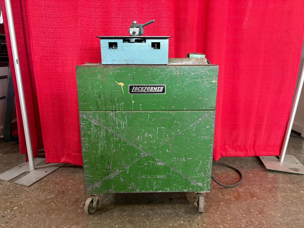 Pre-owned LOCKFORMER JUNIOR PITTSBURGH 24 GA. capacity