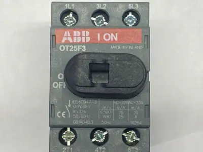 OT25F3 | ABB  Disconnect Switch 3-Pole 30A 600V - Used