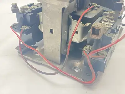 Used General Electric AC Contractor Motor Starter 90/100A 208/220V 3-PH Starters Michigan US | Maverick Industrial Sales #1391389