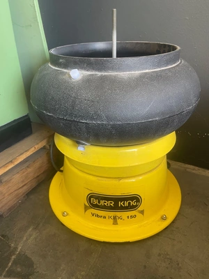 BURR KING VIBRA KING 150 Vibratory Machines | PM Machines (3)