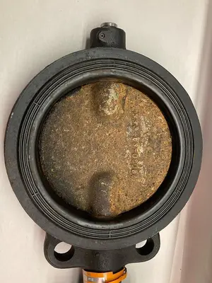 USED MILWAUKEE VALVE MW122B