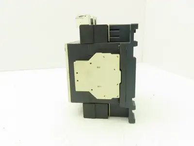 Telemecanique LC1D115 Motor Starter Contactor 250A 1000V 3 Pole 110V Coil