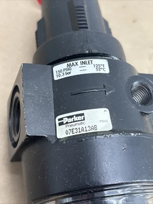NEW Parker Fluidpower 07E31A13AB