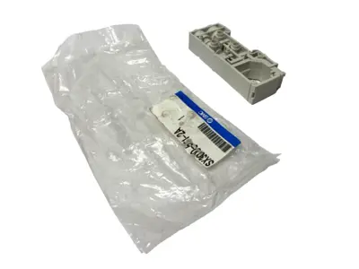 USED SMC MANIFOLD BLOCK