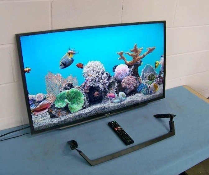 Sony 40" Full HD LED Backlit LCD SMART TV / Television KD-40W650D with Remote Control and Stand