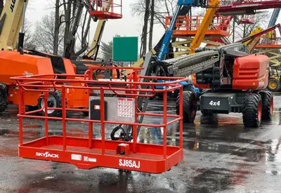 Used 2019 Skyjack SJ85AJ Articulating Boom Lifts New York US | United Lift #1446855