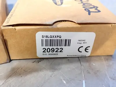 New | in-Stock BANNER S18LGXXPQ Lighting | HGR 24 #737257
