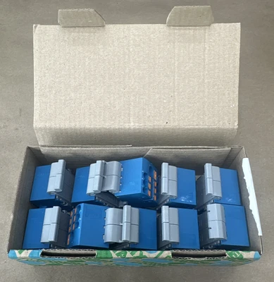 NEW Phoenix Contact ["32 73 20 0", "PTFIX 6/6X2.5-NS35A"]