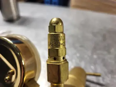 Heavy-Duty/High-Capacity Gas Regulator SR4G-680