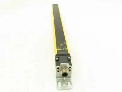 Schmersal SLC440-E-0250-14 250mm Light Curtain Transmitter Only