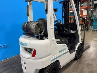 Used 2016 UNICARRIERS PFS40 Internal Combustion Forklifts: Pneumatic Tire Minnesota US | Birnstengel Equipment #1554096