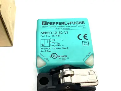 USED PEPPERL+FUCHS INDUCTIVE CUBE SENSOR, 4-LEDS, 187481