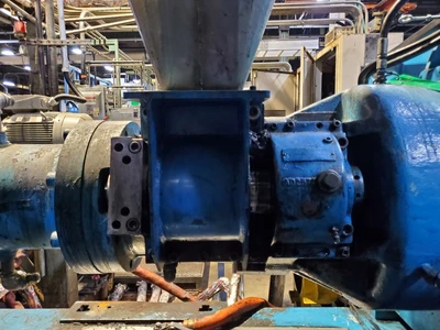 NRM 6" Cold Feed Rubber Extruder