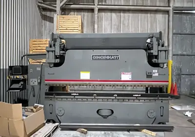 USED 1988 CINCINNATI 135T