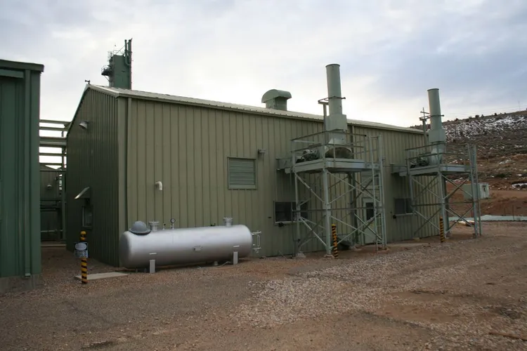 Used Chicago Pneumatic w Toshiba 1250HP FE 665 A4 Qty 2 Centrifugal Air Compressors Oklahoma US | Borderless Services #1378186