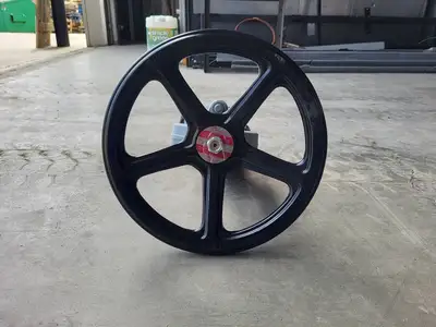 2" 900 PSI Globe Valve