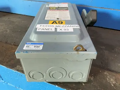 Used SQUARE D D322N Switchgears Ohio US | HGR 24 #1437877