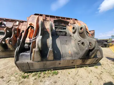 EX3600-5 FS Bucket - 147" Wide