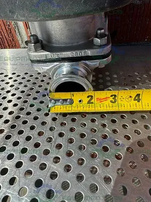 USED ITT PURE-FLO A217 DIAPHRAGM VALVES 90PSI W/ 1 1/2" SANITARY FITTING