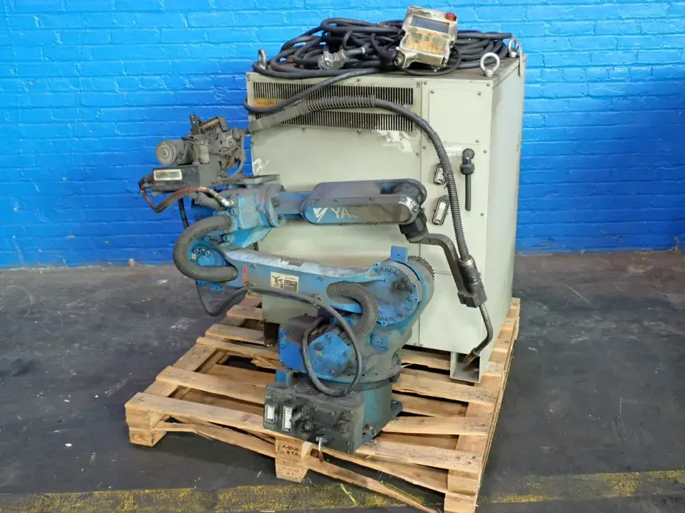 USED 2013 YASKAWA MOTOMAN MH6