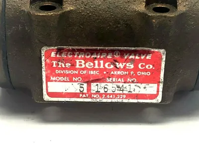 5 16541 | Schrader & Bellows  Directional Control Valve - Used