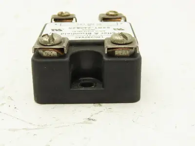 Potter Brumfield SSRT-240A25 Solid State Relay 25A 240V SCR 90-280VAC Coil