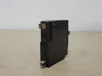 USED SQUARE D QO120