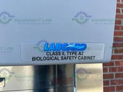 USED NUAIRE NU-425-400 CLASS II TYPE A2 BIOLOGICAL SAFETY CABINET 4 FT