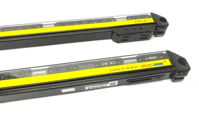 GL-S20FH-T, GL-S20FH-R | Keyence GL-S20FH-T Transmitter GL-S20FH-R Receiver Light Curtain Set - Used