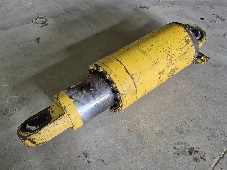Used KOMATSU _UNKNOWN_ Miscellaneous MRO British Columbia CA | Lenmark #417552