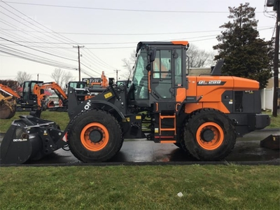 USED 2021 Develon DL200-7