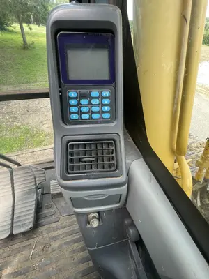 Used 2003 KOMATSU PC200 LC7 Excavators Wisconsin US | Proxy Equipment #1378431
