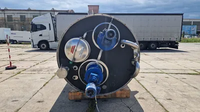 Hoeksma & Velt 6,000 Litre Stainless Steel Tanks | Perry Equipment (3)