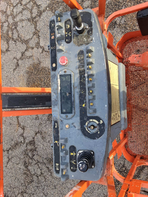 USED 2015 JLG E400AJPN